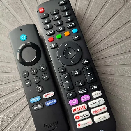 Luxury Ground Floor Modern Flat Close To With Free Parking *